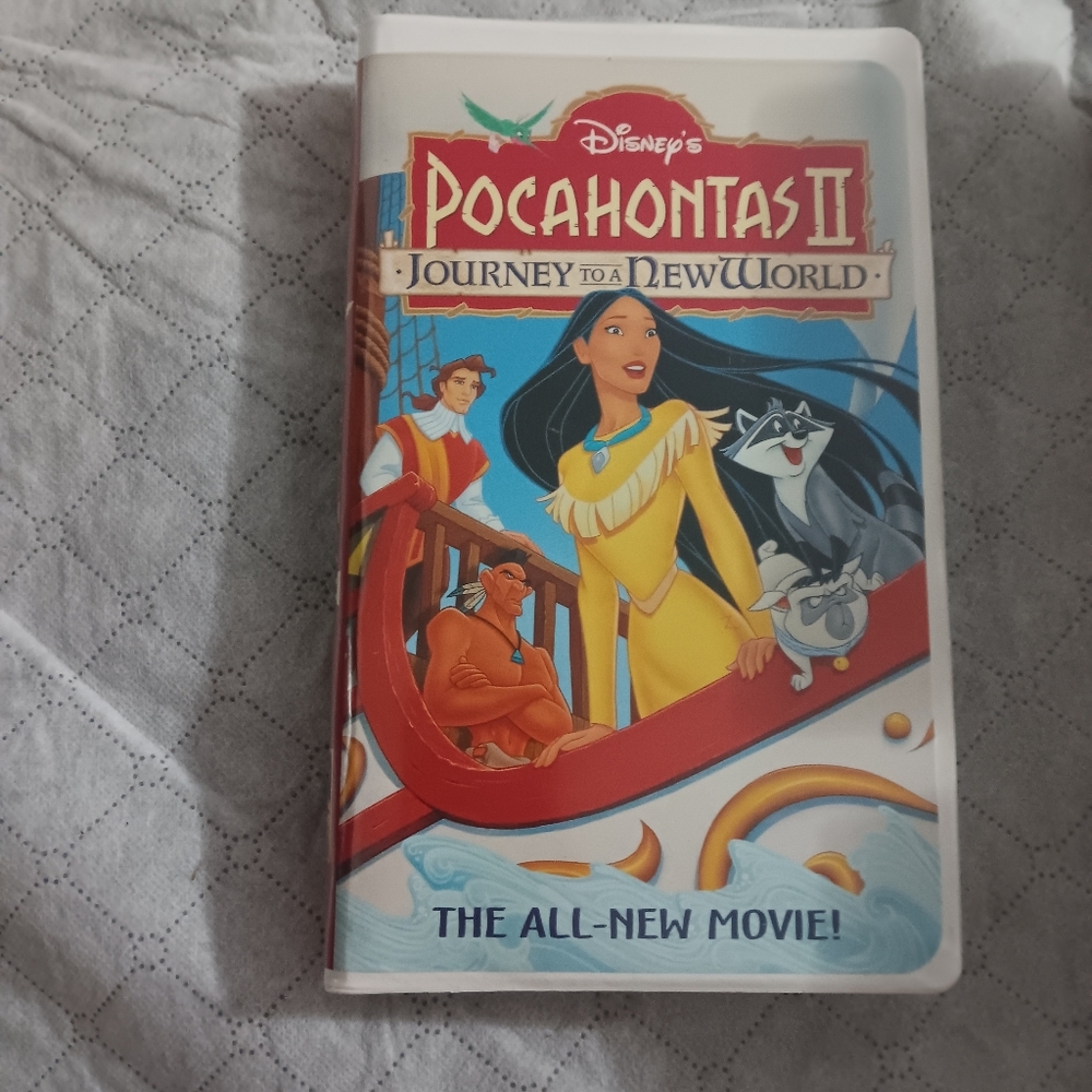 DISNEY POCAHONTAS 2 VHS 12743
